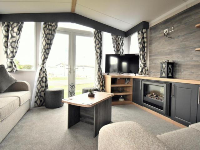 Luxury Whitstable Caravan Seasalter Экстерьер фото